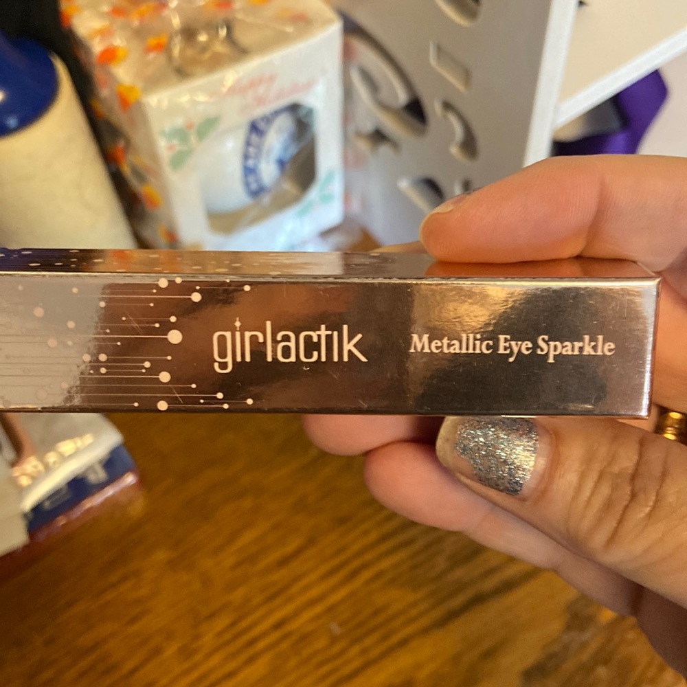 Eye sparkle by girlactik
